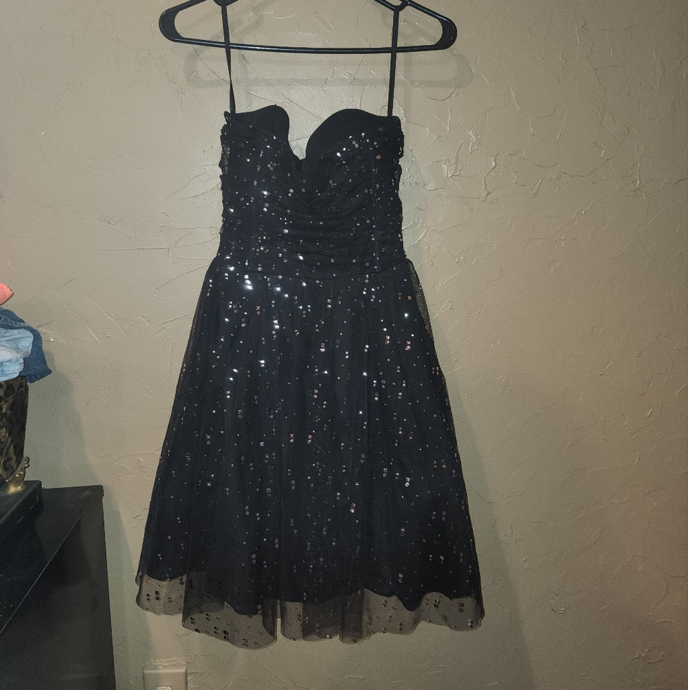 Blondie Nites strapless Black dress